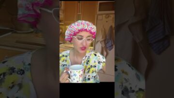 Babcia leczy kompleksy #mili0nerka #comedy #rodzina #kompleks #nastolatka #porady #babcia