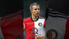 Why did Robin Van Persie leave Arsenal