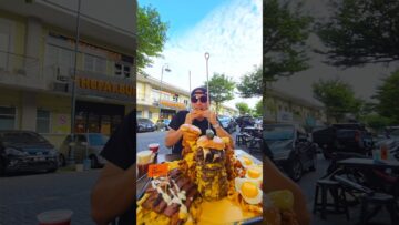 INSANE Street Burger Challenge in Malaysia! | 15,000 calories in Eaten in 1 hour?! #foodchallenge